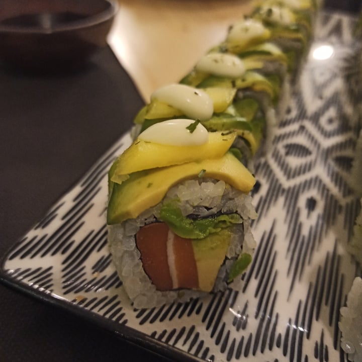 photo of Mun Sushi Bar - Roma Dragon Roll shared by @martinalu on  28 Mar 2022 - review