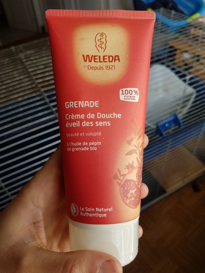 photo of Weleda Grenade Crème Douche shared by @messagerlucie on  11 Mar 2020 - review
