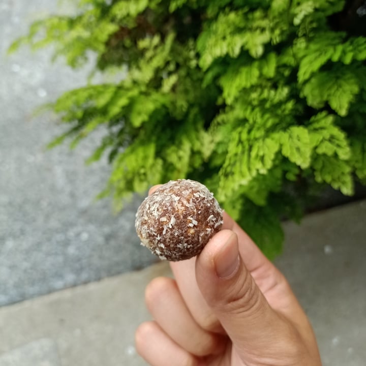 photo of Frooze Balls Blueberry Crumble shared by @weeney on  15 Mar 2022 - review