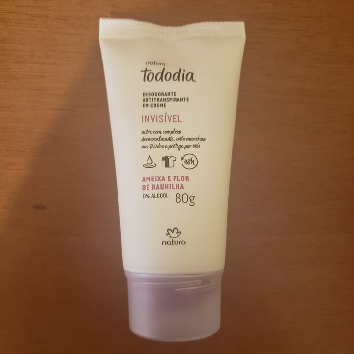 review photo of Natura Desodorante Ameixa e Flor de Baunilha shared by @luciolaellen on 26 May 2022 - review