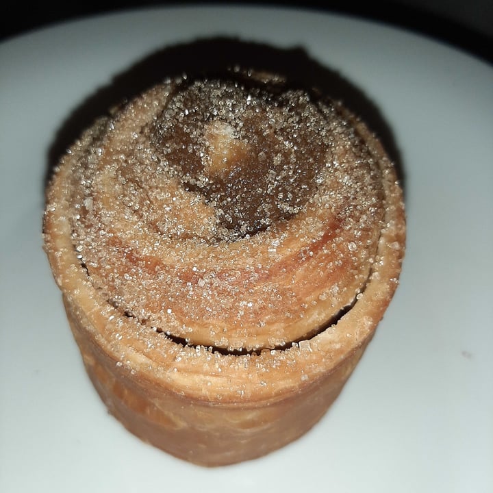 photo of Le Panem Cruffin de dulce de leche shared by @jazminlucia on  14 May 2021 - review