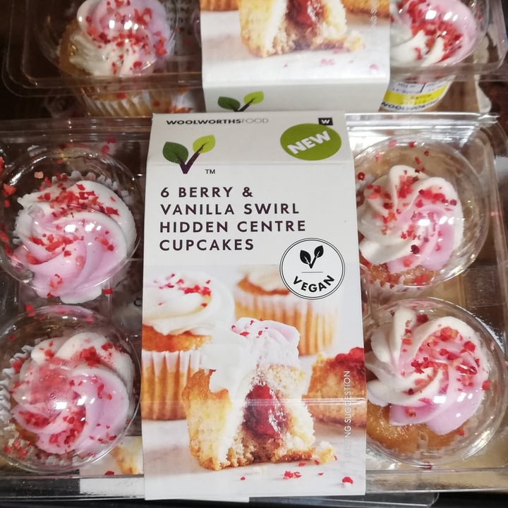 photo of Woolworths Food Berry & Vanilla Swirl Cupcakes shared by @sabineb on  21 Nov 2021 - review
