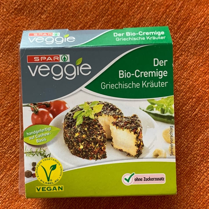 photo of Spar Veggie Der Bio-Cremige Griechische Kräuter | Organic Cashew 'Cheese' Greek Herbs shared by @slovenianveganfinds on  04 Sep 2022 - review