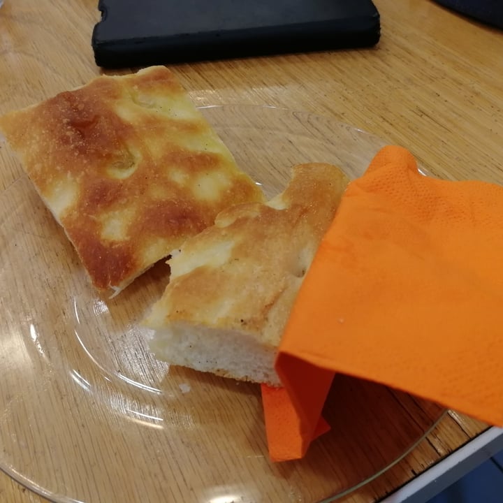 review photo of Locanda Leggera Focaccia senza strutto shared by @mau59 on 25 Oct 2022 - review