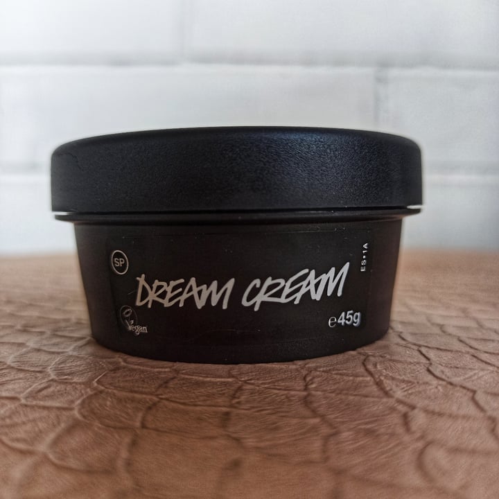review photo of LUSH Fresh Handmade Cosmetics Dream Cream shared by @saramar on 03 May 2021 - review