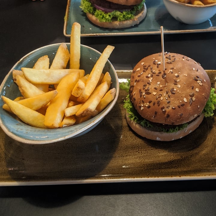 photo of Hans Im Glück German Burgergrill Naturbursche shared by @lepapillonterrible on  24 Jun 2020 - review