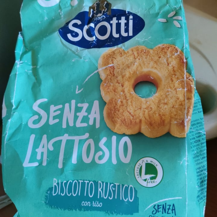 review photo of Riso Scotti Biscotto rustico shared by @nicolettabs on 18 Sep 2022 - review