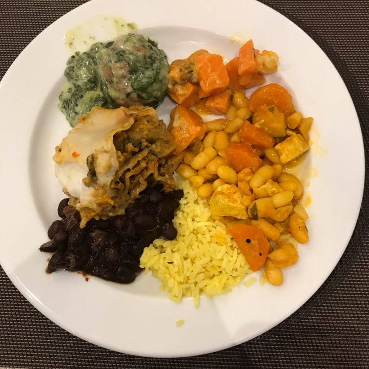 photo of Jardim Das Cerejas Restaurante Vegetariano Lda Buffet shared by @mallory17 on  14 Jan 2022 - review