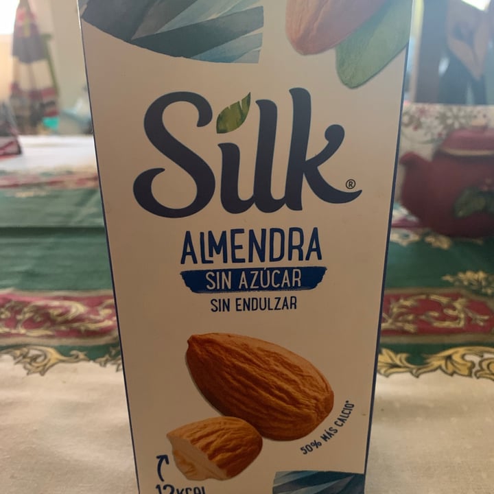 photo of Silk Almond Unsweetened shared by @nictecita on  02 Jan 2021 - review