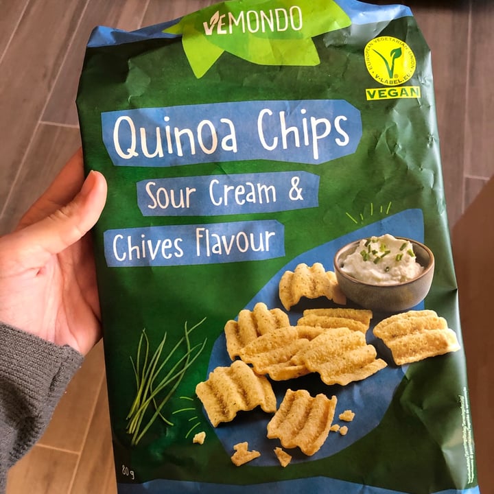 Vemondo Quinoa Chips Sour Cream & Chives Flavour Review abillion