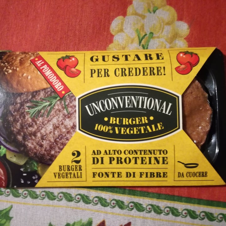 review photo of Unconventional Burger Vegetale Al Pomodoro - Tomato Burger shared by @robborobot on 19 May 2022 - review