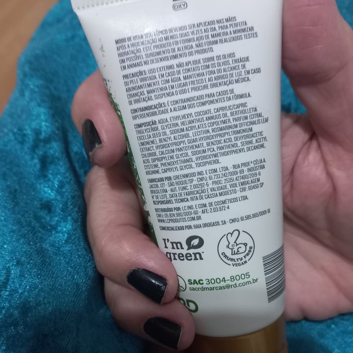 review photo of Greenwood Creme para mãos shared by @veronicafonte on 28 Apr 2022 - review