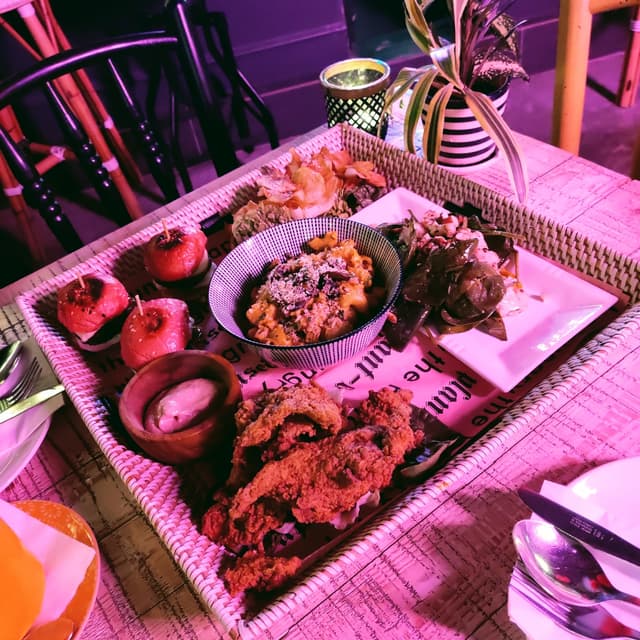 Photo of the dish “Soul Food Sharing Platter”