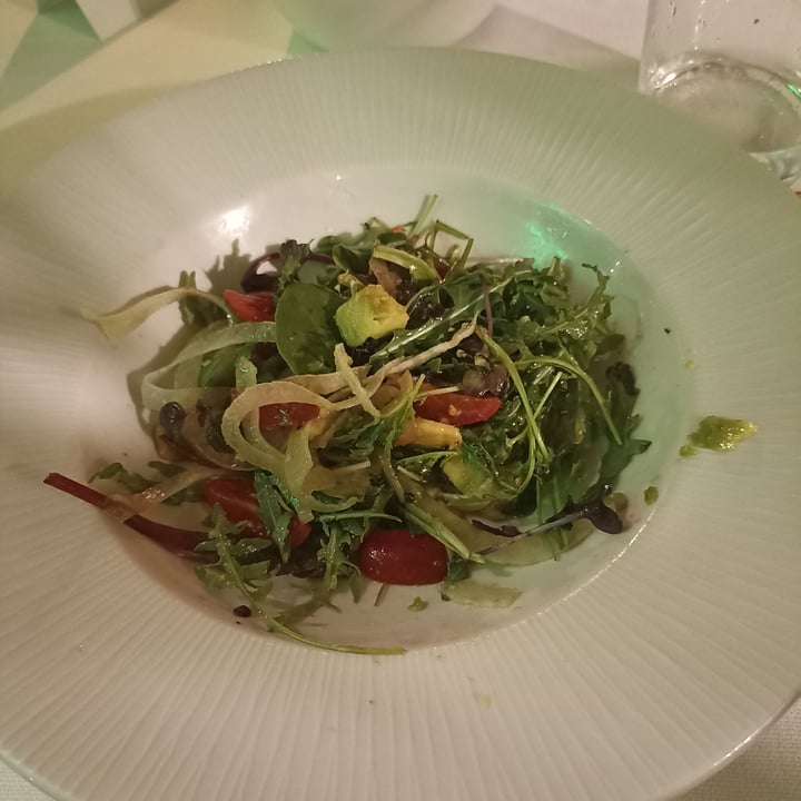 photo of Profumo Spazio Sensoriale Insalata con Finocchi Pomodori E Avocado shared by @vegetalgiampo on  05 Aug 2022 - review