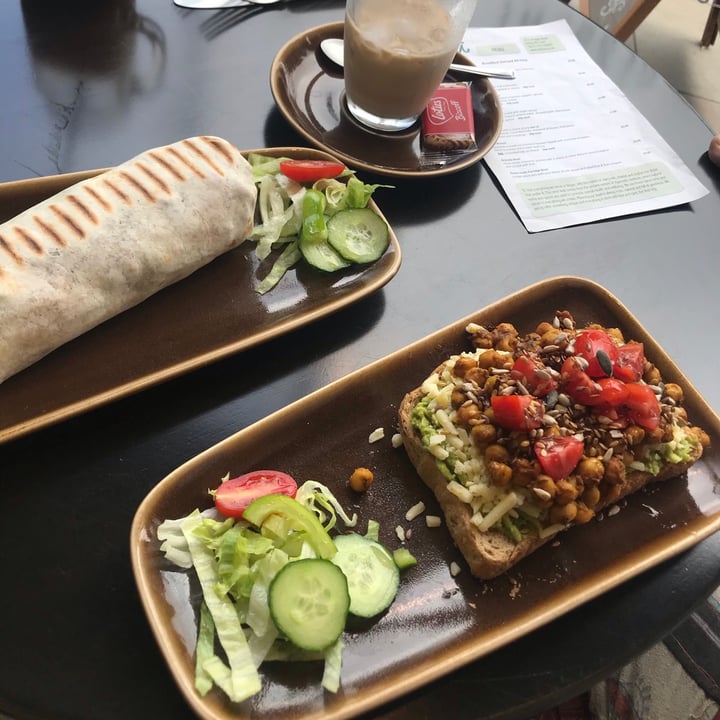 review photo of Vedi Vedi burrito shared by @zsuipeach on 16 Jul 2020 - review