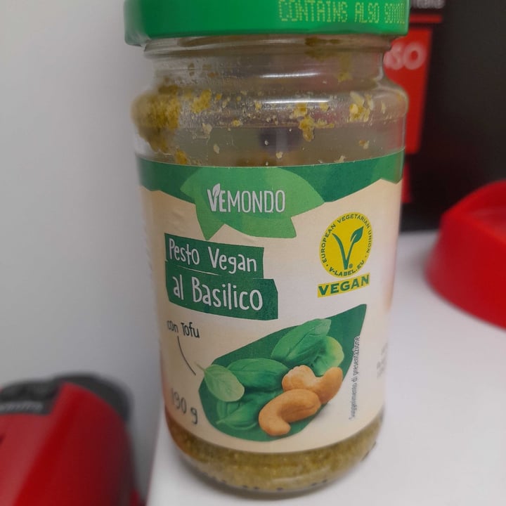 photo of Vemondo  Pesto Basilico Mit Tofu shared by @jennypensainverde on  23 Aug 2022 - review