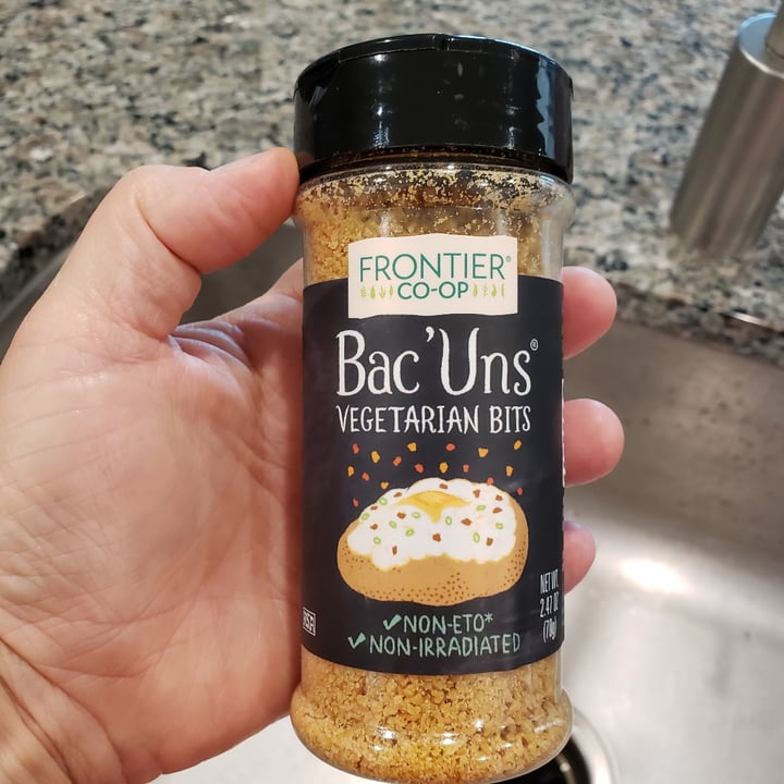 review photo of Frontier co-op Bac’uns vegetarian bits shared by @isaimless on 26 May 2022 - review
