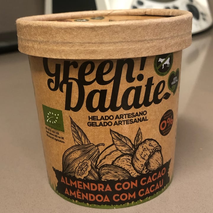 photo of Green dalate Helado De Almendra Con Cacao shared by @chuser on  30 May 2022 - review