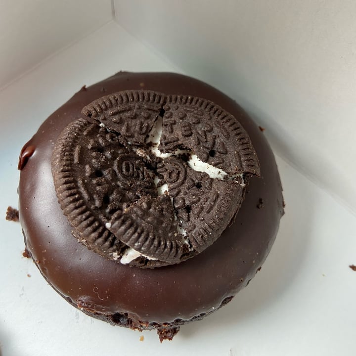 photo of Happy Little Treats Oreo Donut shared by @vfct on  03 Mar 2022 - review