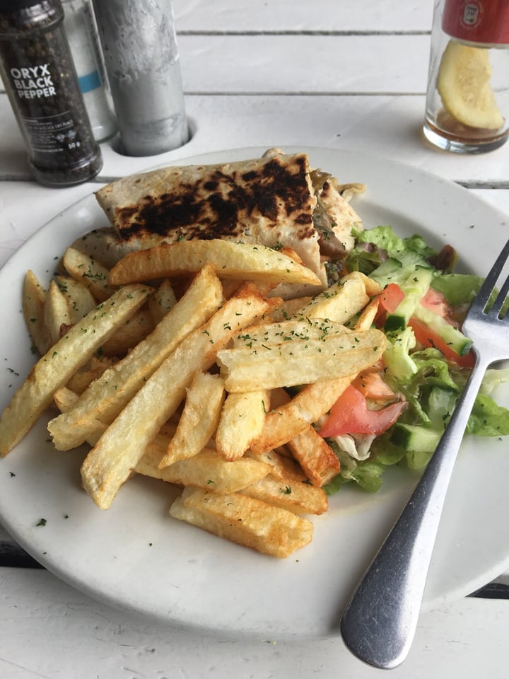 photo of Harbourview Restaurant Thai Wrap shared by @jackieamrine on  09 Aug 2019 - review