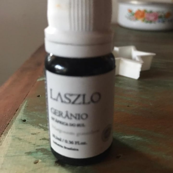 photo of Laszlo Oleo essencial de Geranio shared by @carolaugusto on  21 Jul 2021 - review