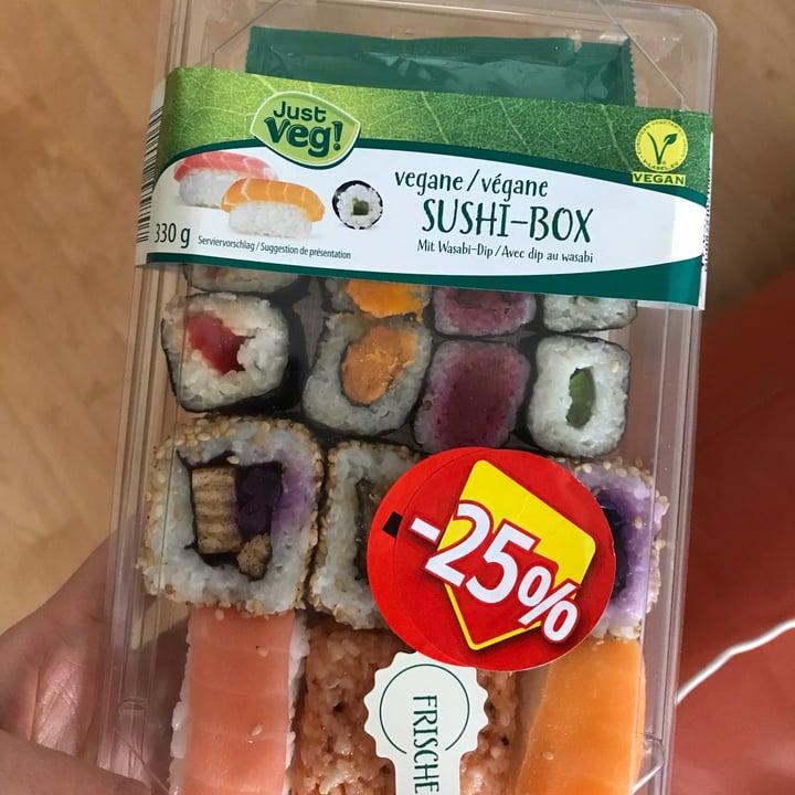 photo of Just Veg! (ALDI Italy) Sushi-Box shared by @arenavegan on  16 Apr 2022 - review