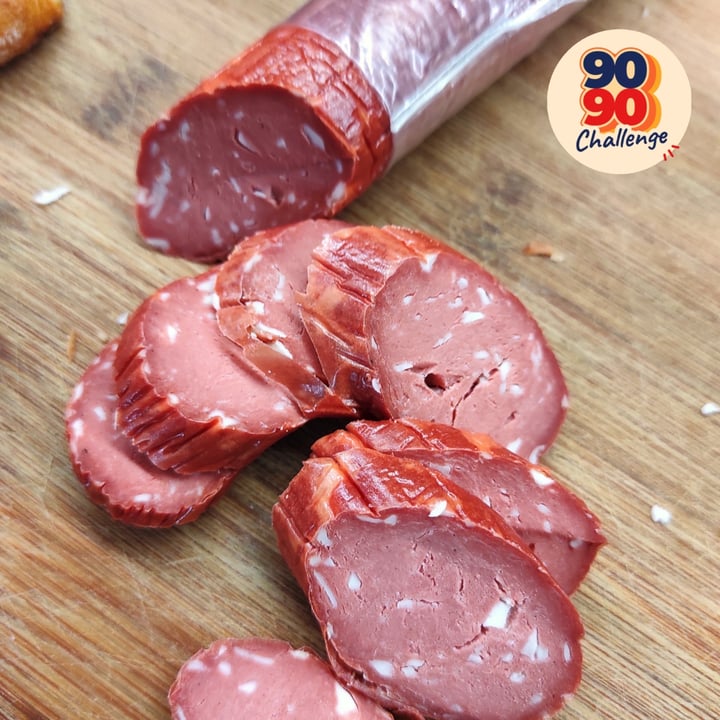 photo of Happy V Planet Vegan Hardwood Smoked Pepperoni shared by @thekindseed on  14 Mar 2022 - review