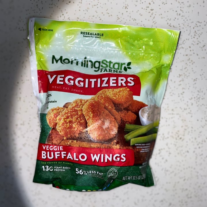 review photo of MorningStar Farms Veggitizers Veggie Buffalo Wings shared by @elexis on 11 Sep 2020 - review