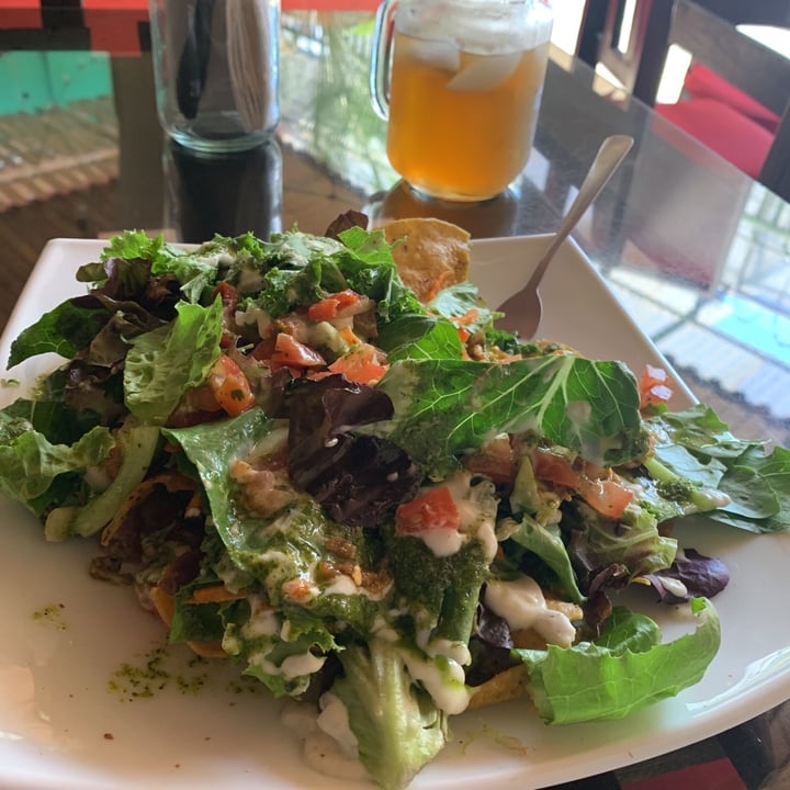photo of El Chante Vegano Nachos Super shared by @avargas7 on  05 Mar 2020 - review