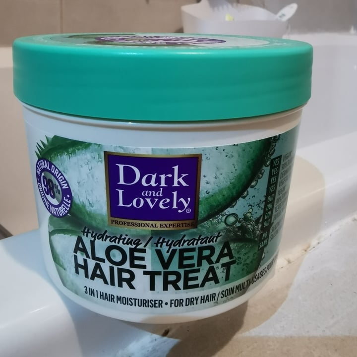 photo of Dark & Lovely Aloe Vera Hair Treat shared by @remellnicholson on  27 Jun 2021 - review