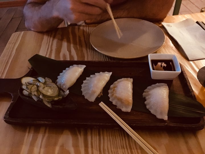 review photo of O Botanista Gyozas shared by @aroleia on 09 Apr 2020 - review