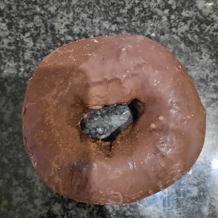 photo of Fresh Earth Food Store Chocolate Donut shared by @mikaylan24 on  17 Jul 2021 - review