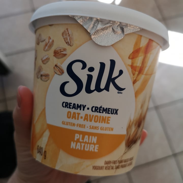 review photo of Silk Oat plain yogurt shared by @uneboucheedevie on 03 Nov 2021 - review