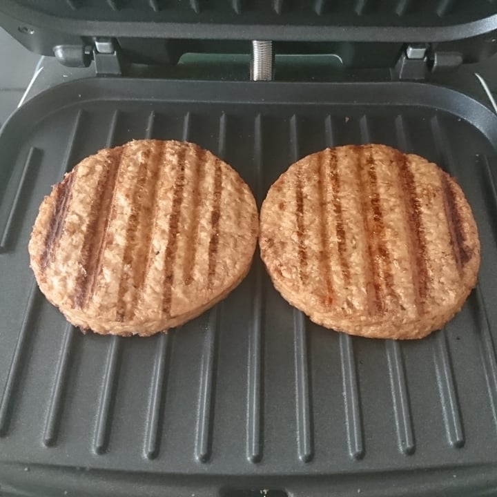 review photo of Garden Gourmet Burger Soia Saporito shared by @alssa on 13 Aug 2022 - review