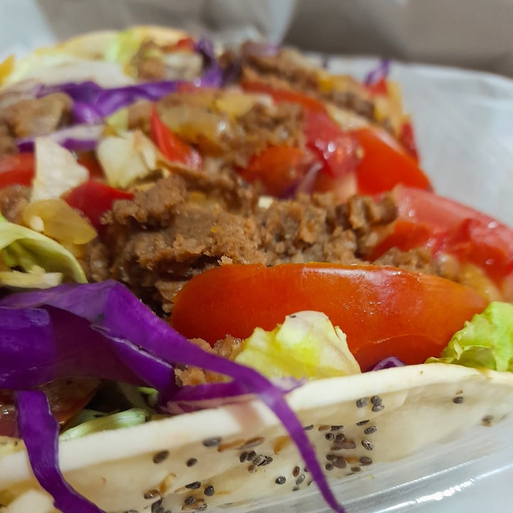 review photo of El Garage Bar Tacos De Soja Texturizada y Vegetales shared by @lucianacircular on 05 Dec 2022 - review