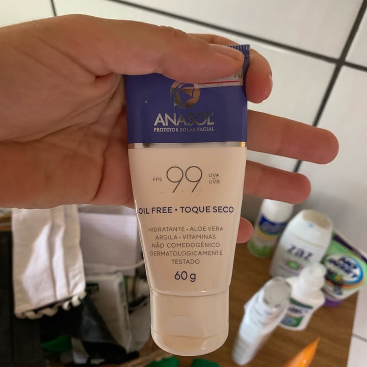review photo of Anasol Protetor Solar Anasol 99 fps shared by @nayaraacosta on 03 Feb 2022 - review