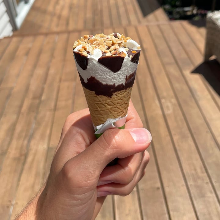 photo of Cornetto Cornetto (Vegan, Made With Soy) shared by @lukapesic on  04 Feb 2021 - review