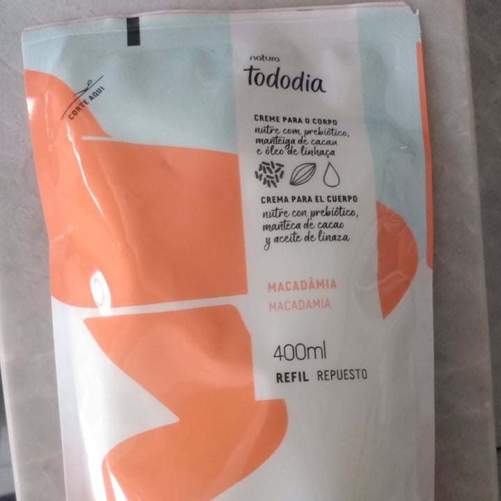review photo of Natura Todo Dia hidratante corporal refil shared by @jugennari on 27 Jul 2022 - review
