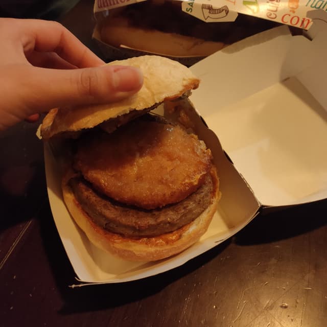 Foto del piatto “Hamburguesa Milanesa”