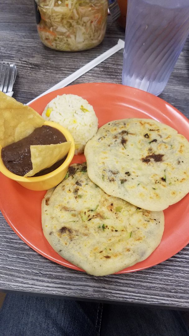 review photo of Salvadoreño Restaurant #3 Vegan Papusas shared by @fruitsohard on 12 Feb 2020 - review