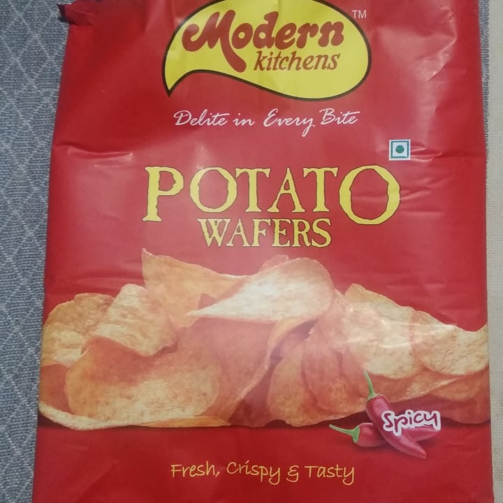 photo of Modern kitchens Potato Wafers shared by @anjunj on  21 Oct 2021 - review