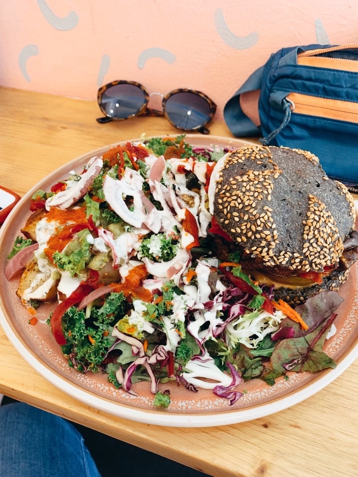 photo of Väcka Seasonal Special Burger shared by @peachylily on  22 Apr 2020 - review