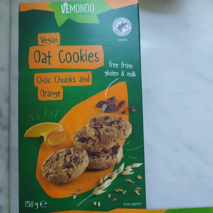 photo of Vemondo Oat Cookies Choc Chunks and Orange shared by @chiaramorini on  25 Sep 2022 - review