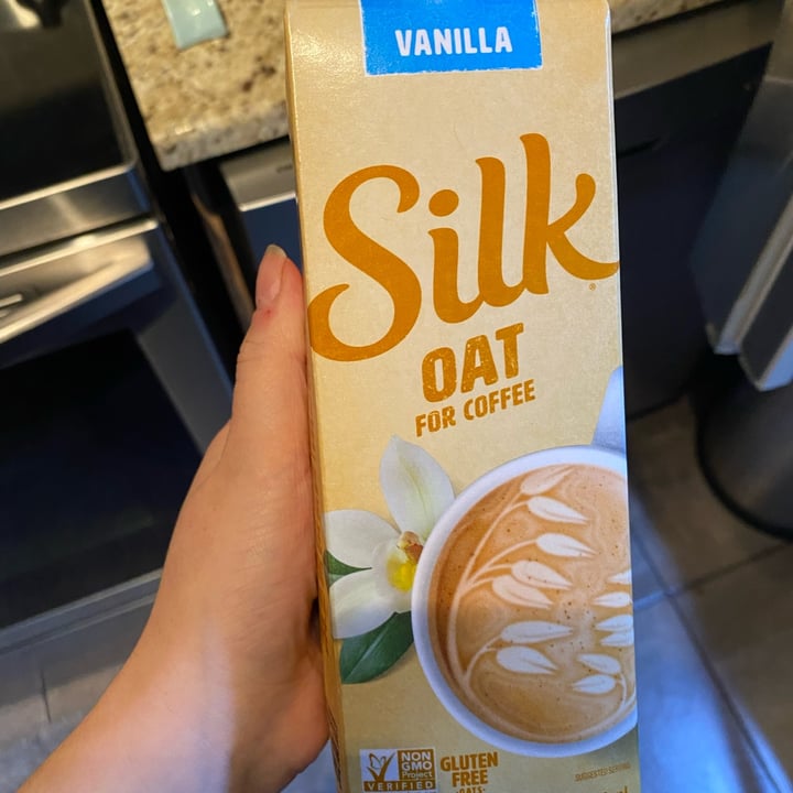 photo of Silk Silk oat for coffee vanilla shared by @dionysustainability on  25 May 2022 - review