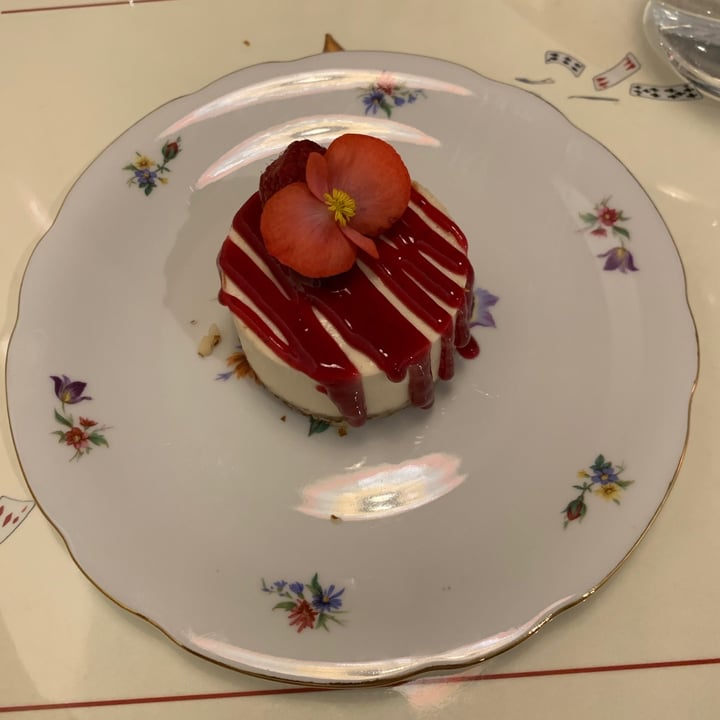 photo of Sementis Cheesecake Crudista Al Limone shared by @neydal on  16 Aug 2021 - review