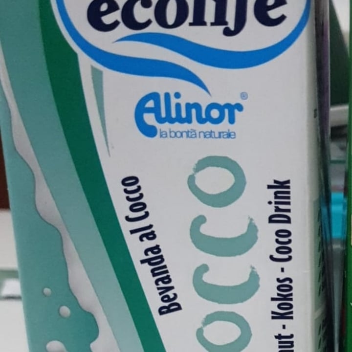 photo of Ecolife Bevanda al cocco shared by @lindasunny on  14 Mar 2022 - review