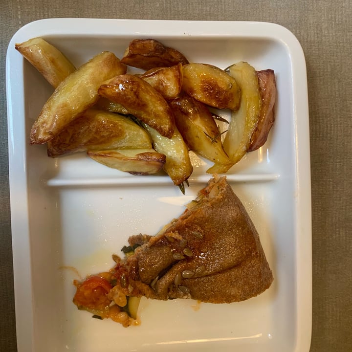 review photo of Fram Cafè Bistrot Bio Veg Torta salata shared by @elila on 28 Jun 2022 - review