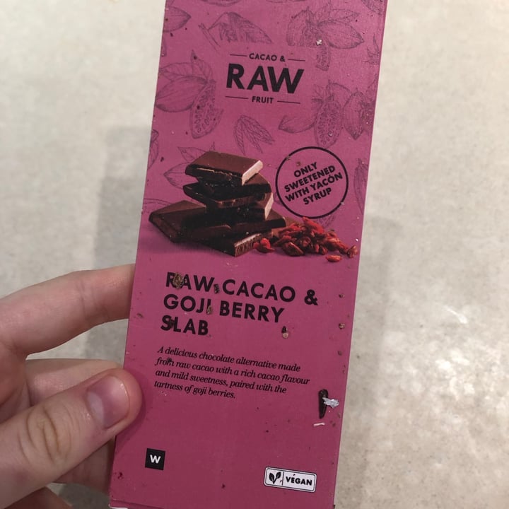 photo of Woolworths Food Raw Cacao & Goji Berry Slab shared by @jenmitchell on  22 Nov 2020 - review