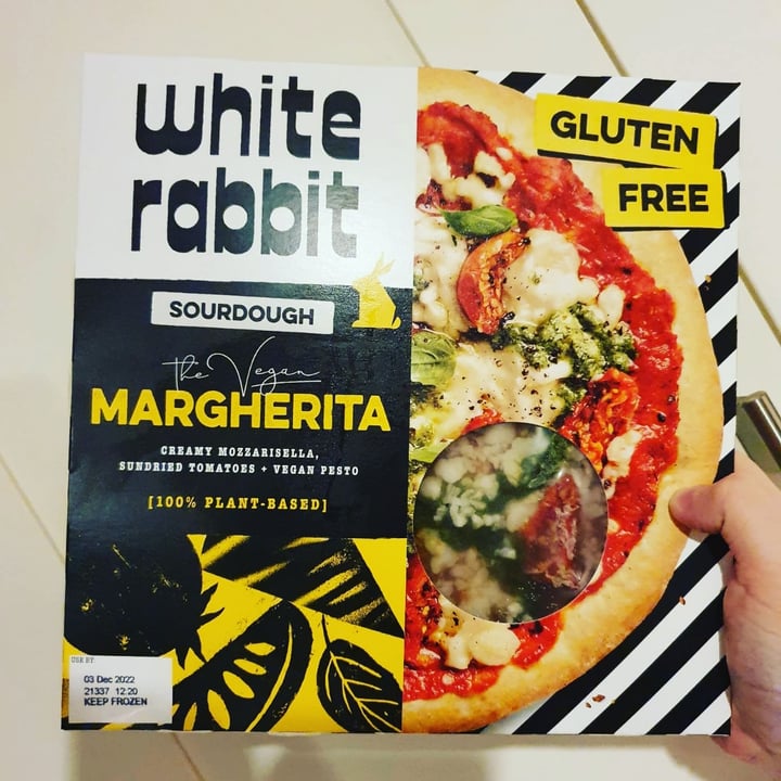 photo of The White Rabbit The Vegan Margherita shared by @aveganlifewithjess on  14 Dec 2021 - review