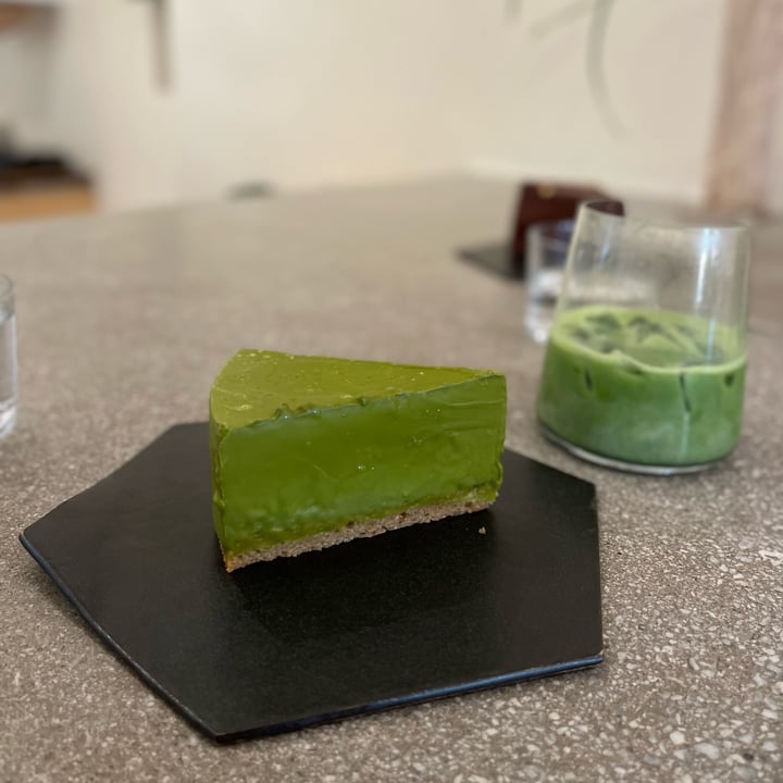 photo of Kettl Tea matcha mousse cake shared by @htrfung on  24 Apr 2022 - review